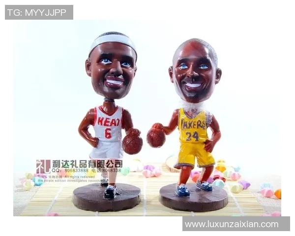 足球球星造型针织挂件时尚家居装饰与个性礼品精选